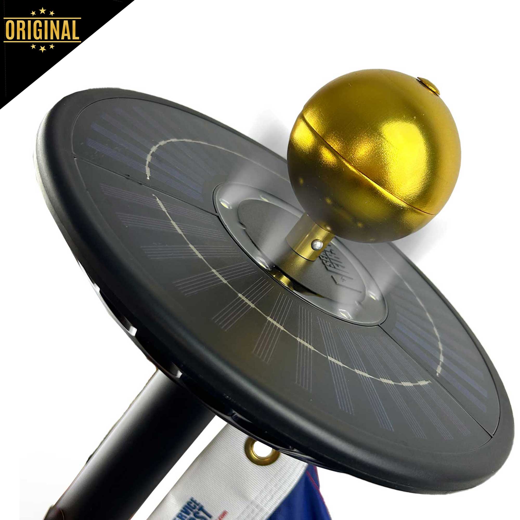 Sirius Solar Power Flagpole Light