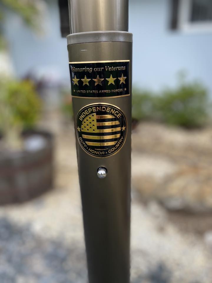 Memorial Flagpole Plaques Gold/Black