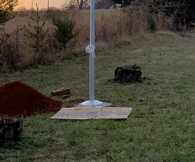 Silver Flagpole Flash Collar