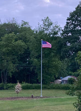 Load image into Gallery viewer, (Bundle) 25&#39; or 30&#39; Delta Sectional Flagpole Bundle SILVER (Pole, Light &amp; Flash Collar)
