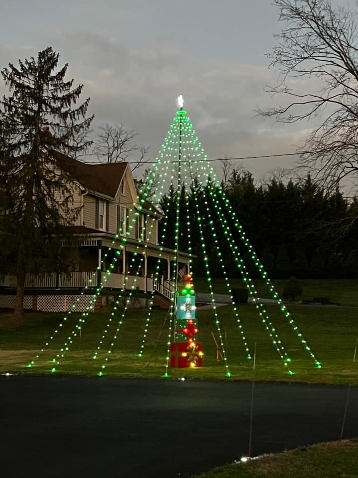 Dream Flagpole Christmas Tree Lights Gen 4- PRE-SALE ONLY